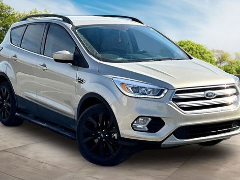 Used 2018 Ford Escape SEL AWD/4WD image 8