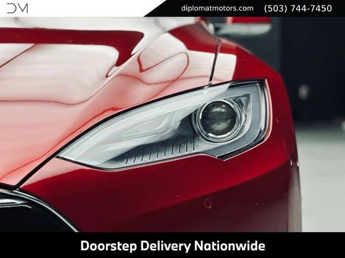 Used 2016 Tesla Model S 70D AWD/4WD image 12