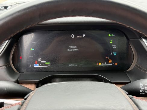 Used 2022 Jeep Grand Cherokee Summit w/ Luxury Tech Group V image 18