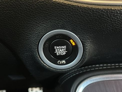 Used 2018 Dodge Challenger GT w/ Driver Convenience Group AWD/4WD image 20