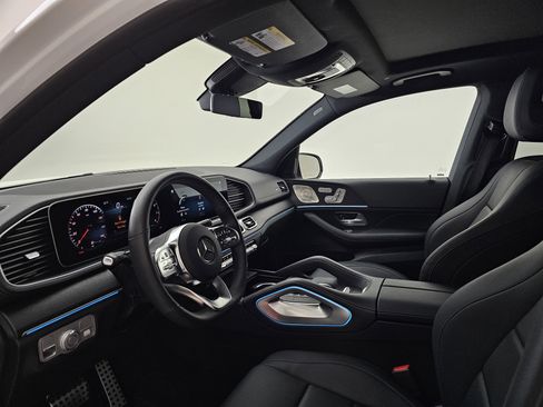 Certified 2023 Mercedes-Benz GLS 450 4MATIC image 8