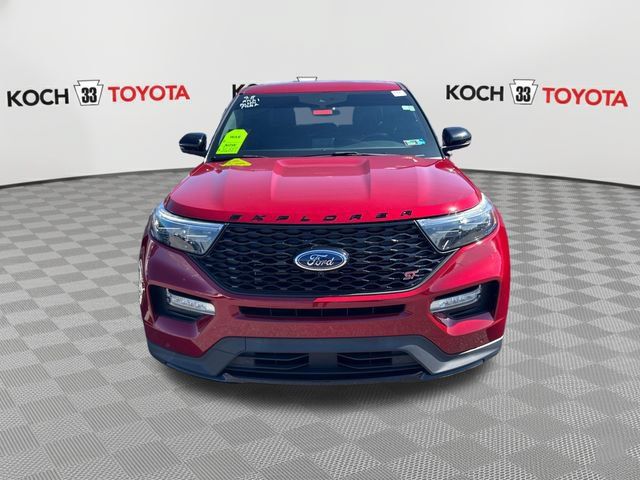 Used 2022 Ford Explorer ST w/ Equipment Group 401A AWD/4WD image 2