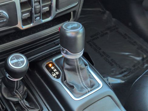 Used 2023 Jeep Wrangler Sahara w/ Cold Weather Group image 24