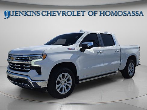 Used 2022 Chevrolet Silverado 1500 LTZ image 11