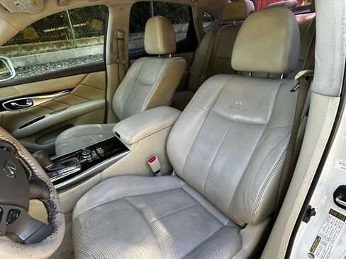 Used 2013 INFINITI M37 w/ Premium Pkg RWD image 21