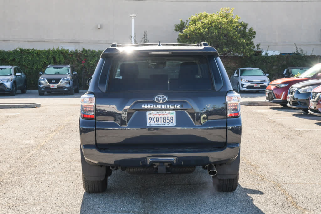 Used 2024 Toyota 4Runner SR5 Premium w/ Moonroof Package RWD image 8