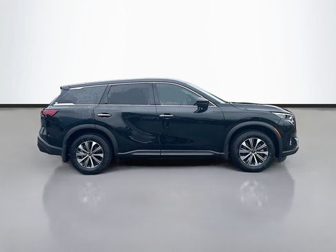 Used 2025 INFINITI QX60 Pure FWD image 2