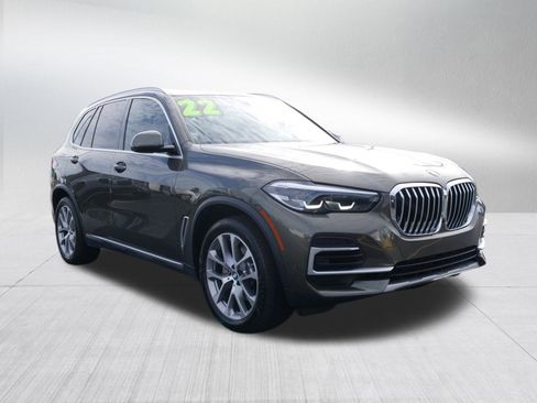 Used 2022 BMW X5 xDrive40i w/ Premium Package image 9