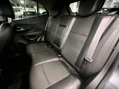 Used 2016 Buick Encore FWD image 19