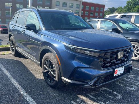 Certified 2026 Honda CR-V Sport image 5
