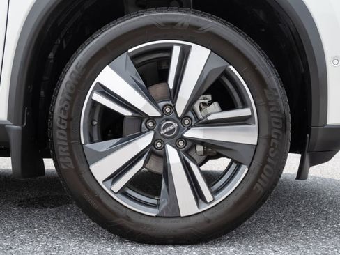 Used 2023 Nissan Rogue SL w/ SL Premium Package AWD/4WD image 42