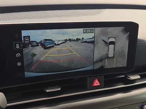 New 2026 Kia Carnival SX Prestige FWD image 24