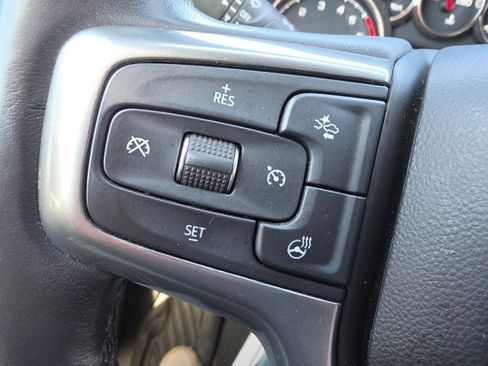Used 2021 Chevrolet Silverado 1500 LTZ AWD/4WD image 41