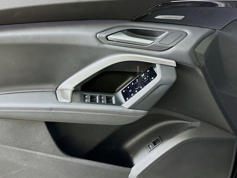 Used 2025 Audi Q5 Premium Plus w/ Premium Plus image 21