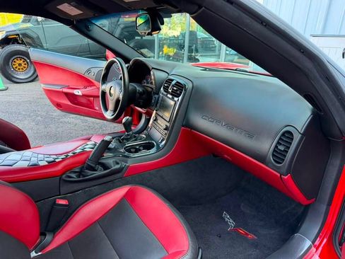 Used 2013 Chevrolet Corvette Z06 RWD image 14
