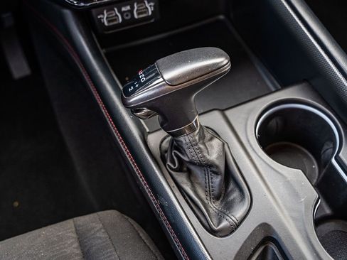 Used 2023 Dodge Durango GT image 32