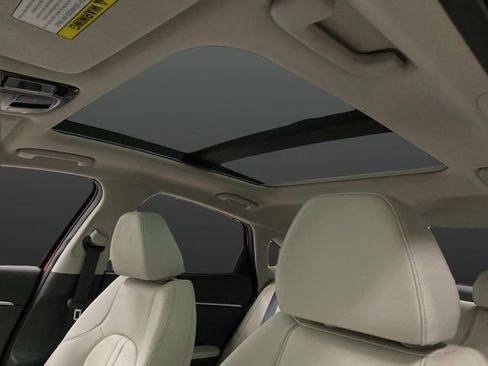 New 2025 Hyundai Sonata Limited image 7