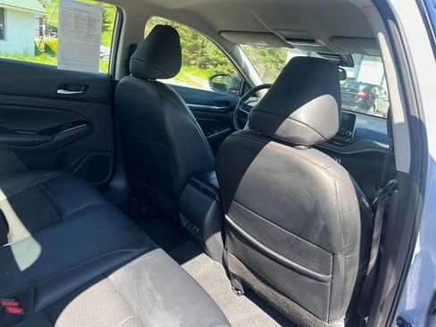 Used 2024 Nissan Altima 2.5 SR FWD image 33