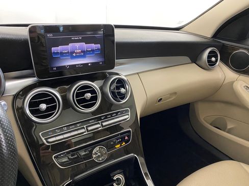 Certified 2017 Mercedes-Benz C 300 4MATIC Sedan image 24