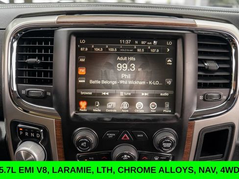 Used 2017 RAM 1500 Laramie w/ Convenience Group AWD/4WD image 27