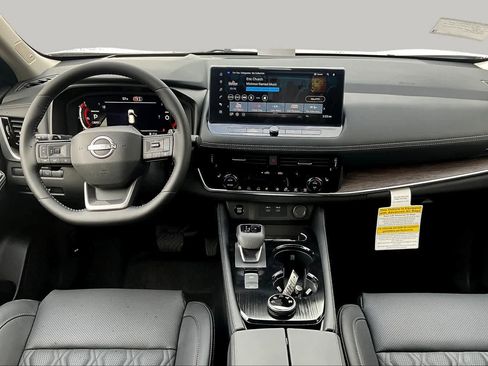 New 2026 Nissan Rogue Platinum w/ Platinum Premium Package AWD/4WD image 5