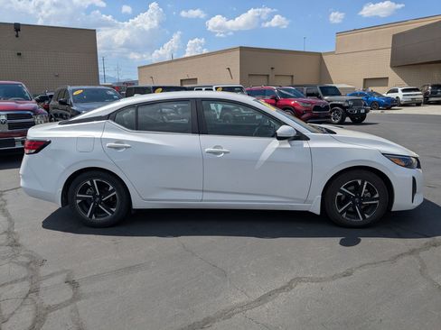 Used 2024 Nissan Sentra SV w/ All-Weather Package FWD image 2