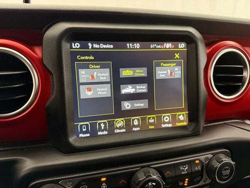 Used 2022 Jeep Gladiator Rubicon w/ LED Lighting Group AWD/4WD image 22