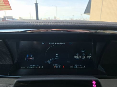 Used 2022 Lincoln Navigator Reserve image 22