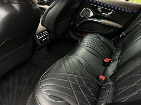 Certified 2023 Mercedes-Benz EQS 580 4MATIC Sedan image 9