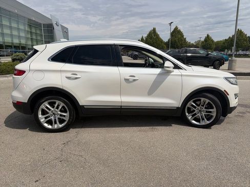 Used 2017 Lincoln MKC Reserve AWD/4WD image 8