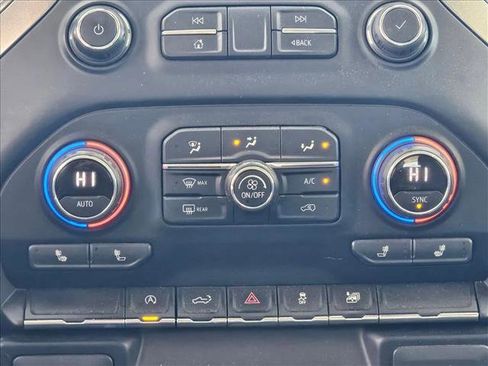 Used 2021 Chevrolet Silverado 1500 LT w/ Bed Protection Package image 18