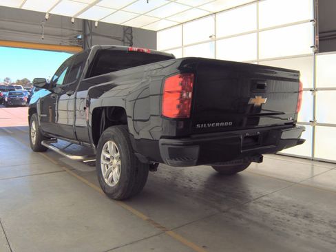 Used 2019 Chevrolet Silverado 1500 Custom w/ Custom Convenience Package image 6