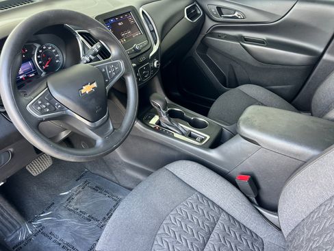 Used 2022 Chevrolet Equinox LT AWD/4WD image 10