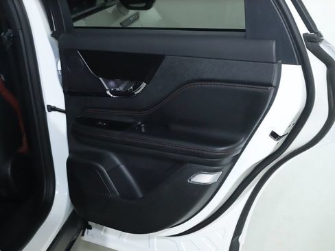 Certified 2024 Lincoln Corsair Reserve w/ Equipment Group 201A AWD/4WD image 30