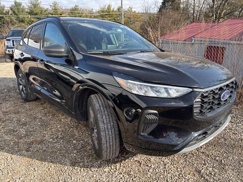 Used 2024 Ford Escape ST-Line image 3