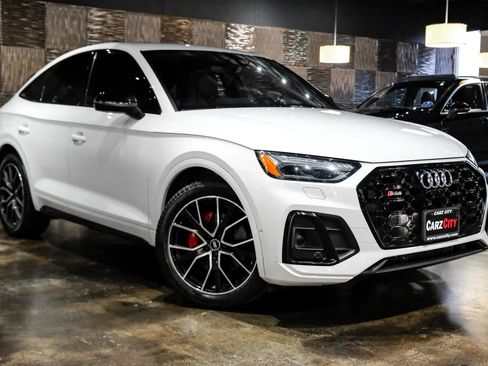 Used 2021 Audi SQ5 Prestige w/ Prestige Package AWD/4WD image 3
