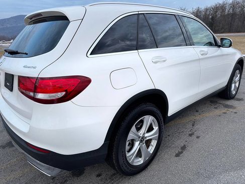 Used 2017 Mercedes-Benz GLC 300 4MATIC image 16