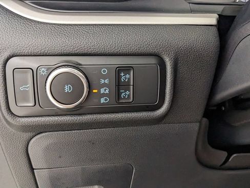 Certified 2023 Ford Explorer XLT w/ Equipment Group 202A AWD/4WD image 23