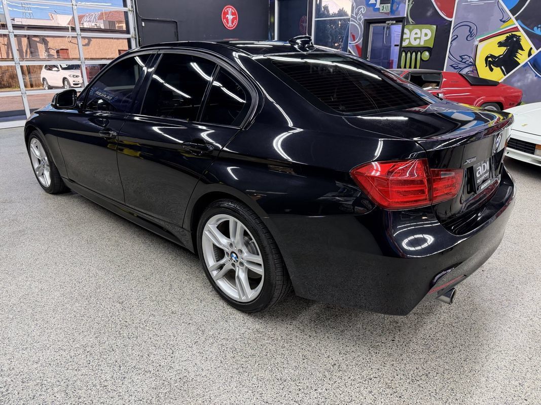 Used 2013 BMW 335i xDrive Sedan AWD/4WD image 3