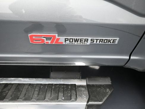 Used 2024 Ford F350 Lariat w/ FX4 Off-Road Package image 6