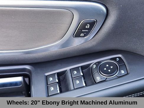 Certified 2025 Ford Expedition Platinum image 9