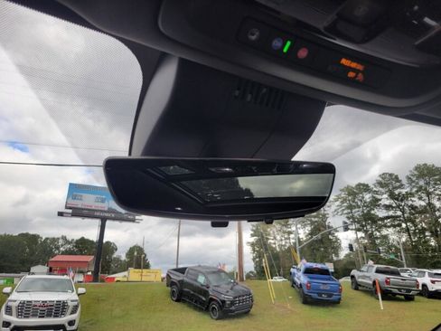 New 2026 GMC Yukon XL Elevation w/ Elevation Premium Package image 27