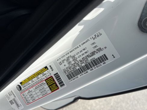 Used 2024 Toyota Tacoma SR image 30