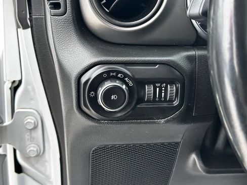 Used 2021 Jeep Wrangler Unlimited Sport image 21