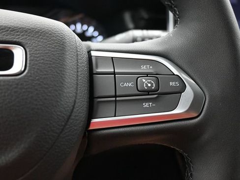 New 2026 Jeep Compass Latitude AWD/4WD image 8