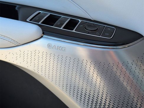 Certified 2023 Cadillac Lyriq 2WD image 26