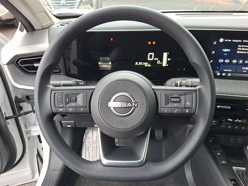 New 2026 Nissan Kicks SV w/ Cold Weather Package image 12