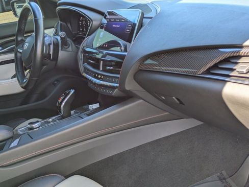 Used 2022 Cadillac CT5 V w/ Premium Package image 21
