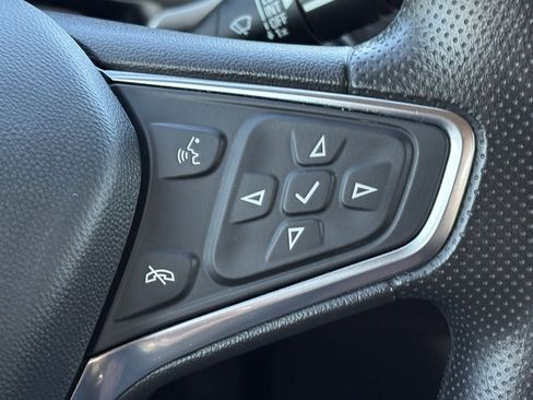 Used 2025 Chevrolet Malibu LS image 19