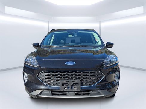 Used 2022 Ford Escape Titanium image 8